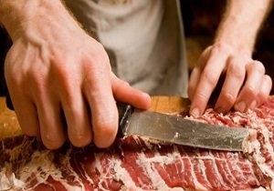 یک ماه حبس برای قصاب متخلف در ضیاآباد