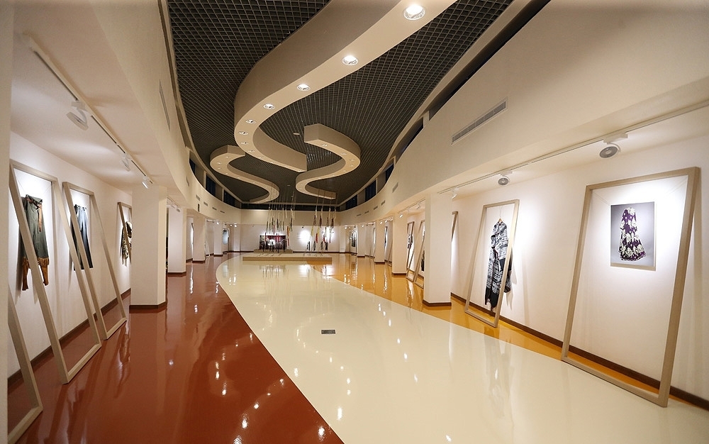 نمایشگاه نقاشی کفش و رنجها نمایشگاه نقاشی کفش و رنجها