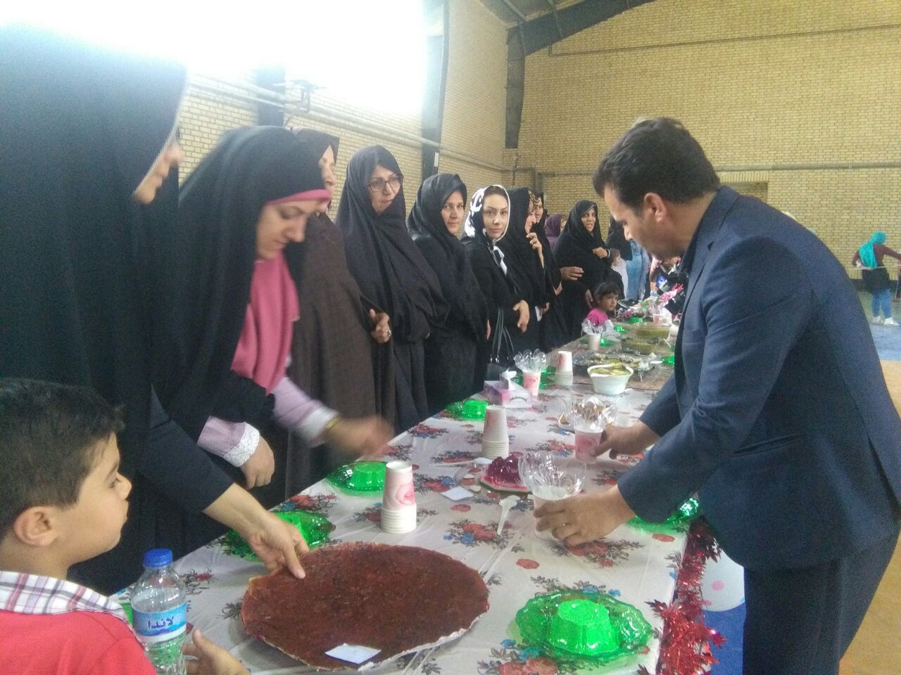 برگزاری جشنواره غذا و بازیهای بومی و محلی در نهاوند