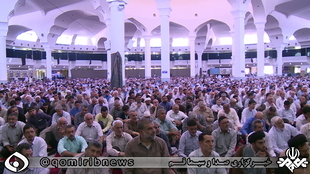 امام جمعه قم منشا نابسامانی‌های اقتصادی و مشکلات معیشتی را ضعف مدیریت ،باور نداشتن با سیاست‌های اقتصاد مقاومتی و گره زدن امنیت ملی و گشایشها را به بیگانگان دانست و تاکید کرد: راه علاج، وحدت مسئولان و سران قوا حول محور ولایت ،عزم جدی برای تحقق اقتصاد مقاومتی ،تقویت تولید و اشتغال و برخورد با اخلالگران است.