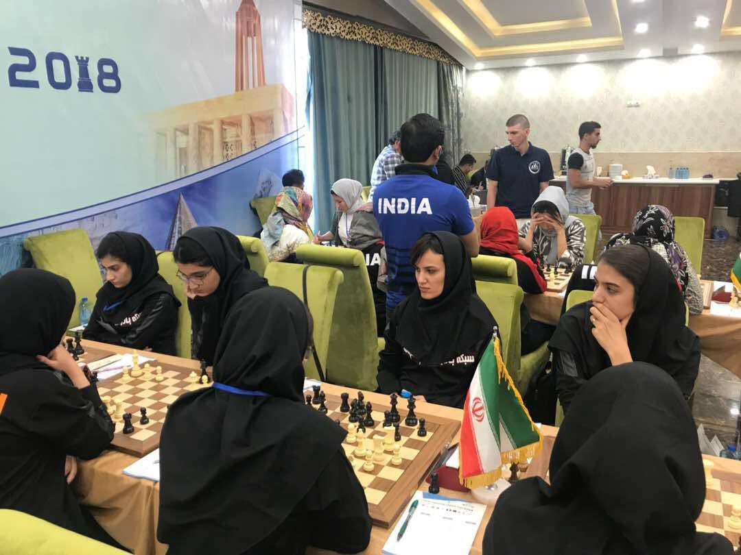 پايان دور نخست با برد ايراني ها