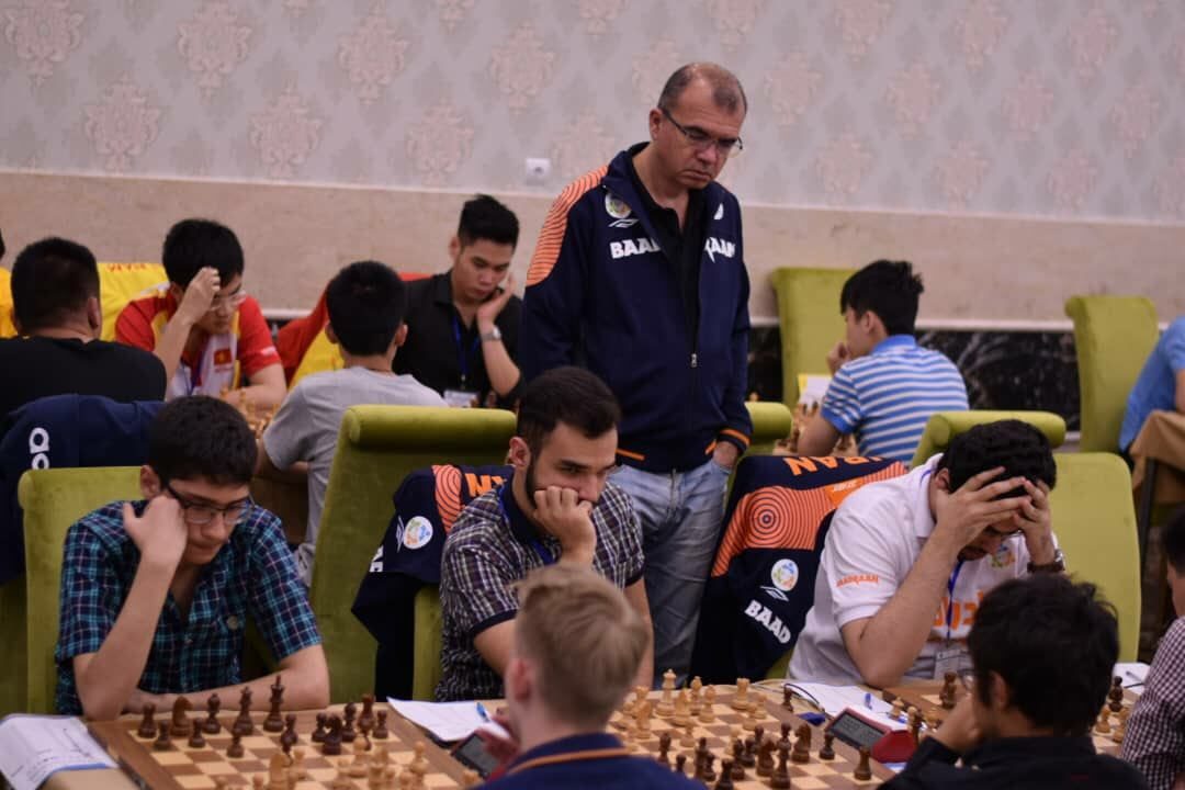 صدرنشینی بانوان و آقایان ایران در پایان دور دوم شطرنج جام ملت‌های آسیا