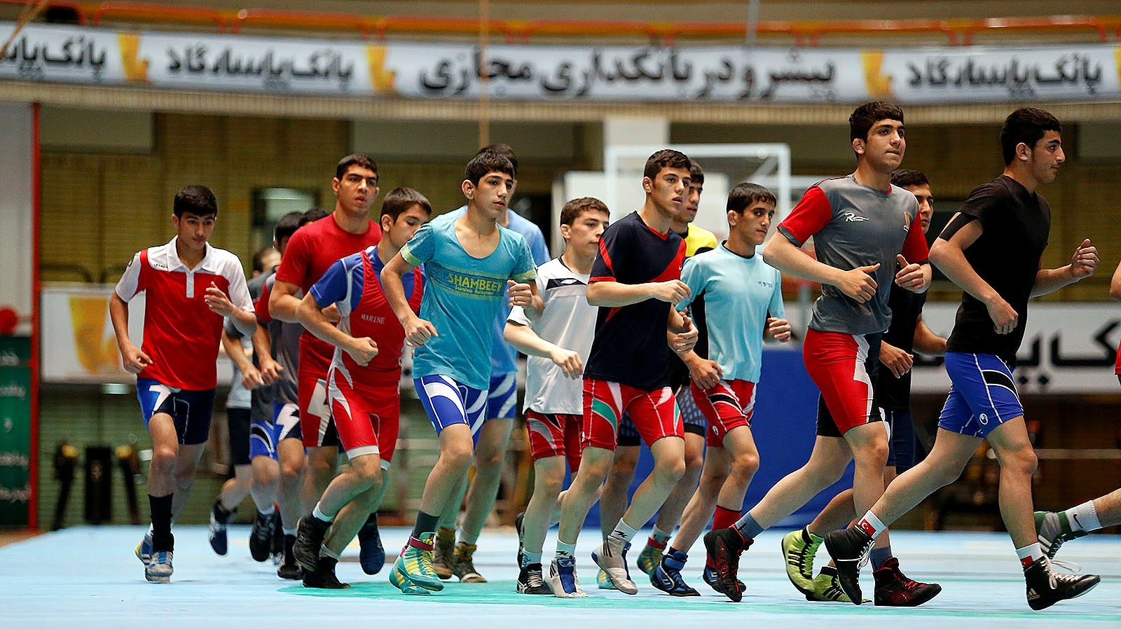 دعوت فرنگی کار گیلانی