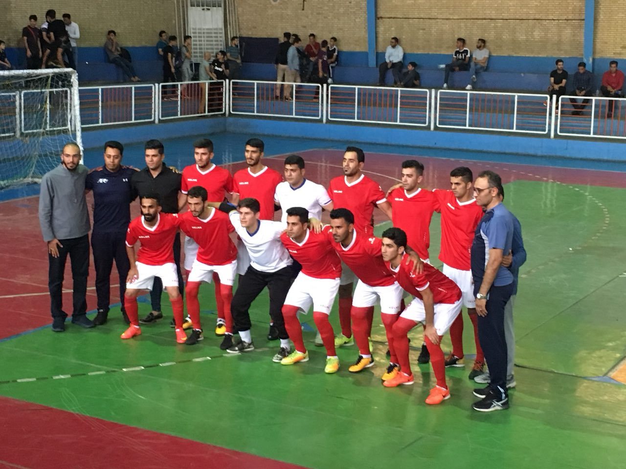 شاهد شیراز در پی نخستین پیروزی خود در لیگ دسته یک فوتسال