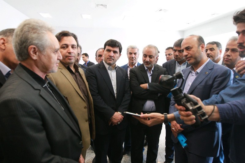 آمادگی وزارت ارتباطات برای تجهیز ورزشگاه های کشور به فیبر نوری آمادگی وزارت ارتباطات برای تجهیز ورزشگاه های کشور به فیبر نوری