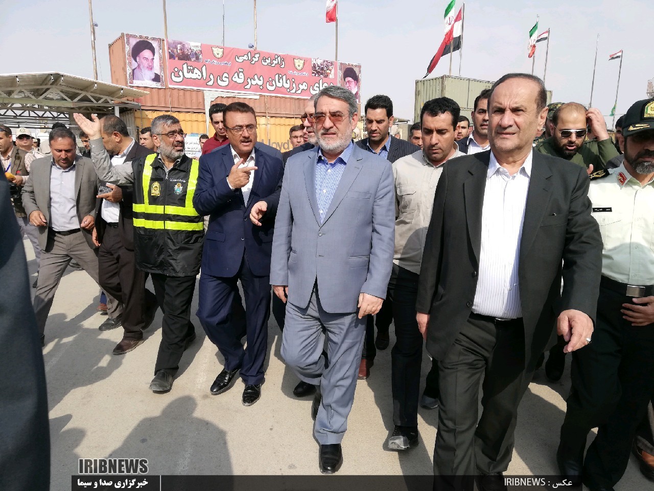 بازدید وزیر کشور از زیر ساخت های اربعین در استان ایلام