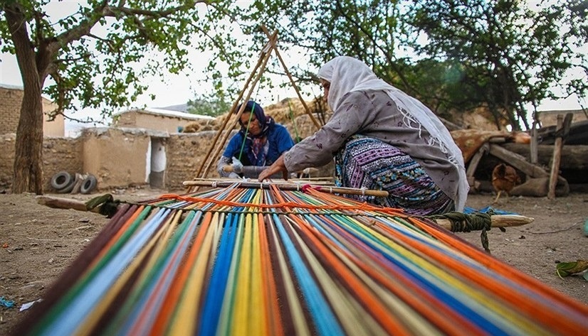 دمیدن روحی تازه در کالبد جاجیم بافی استان مرکزی دمیدن روحی تازه در کالبد جاجیم بافی استان مرکزی