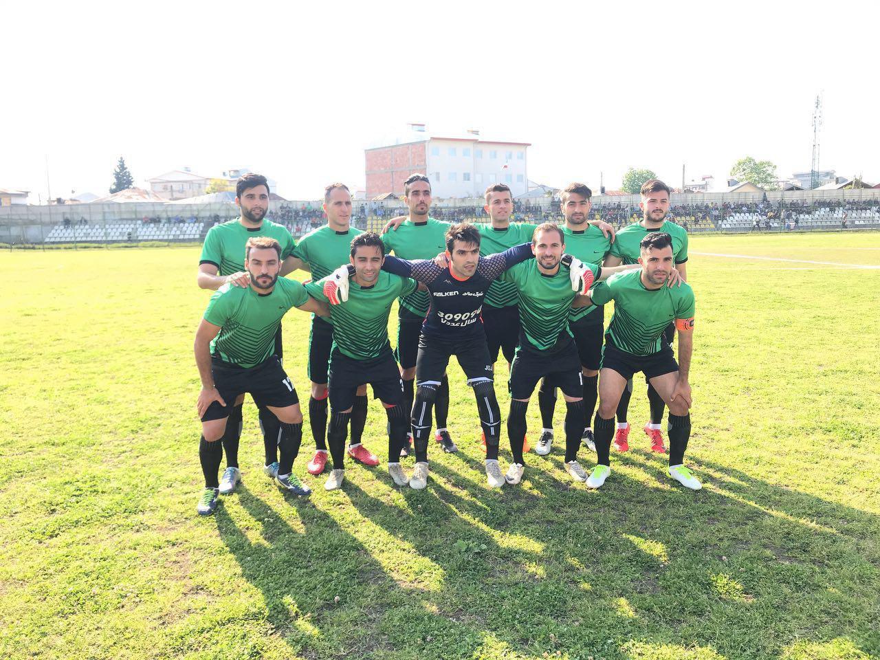 شکست تیم فوتبال شهرداری فومن از حریف همدانی