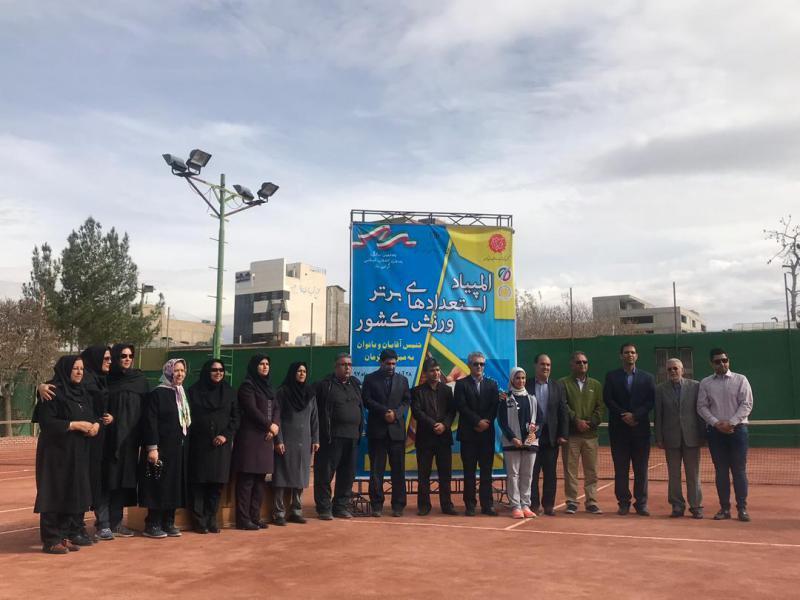 درخشش دختران اصفهان در رقابت های المپیاد ایرانیان