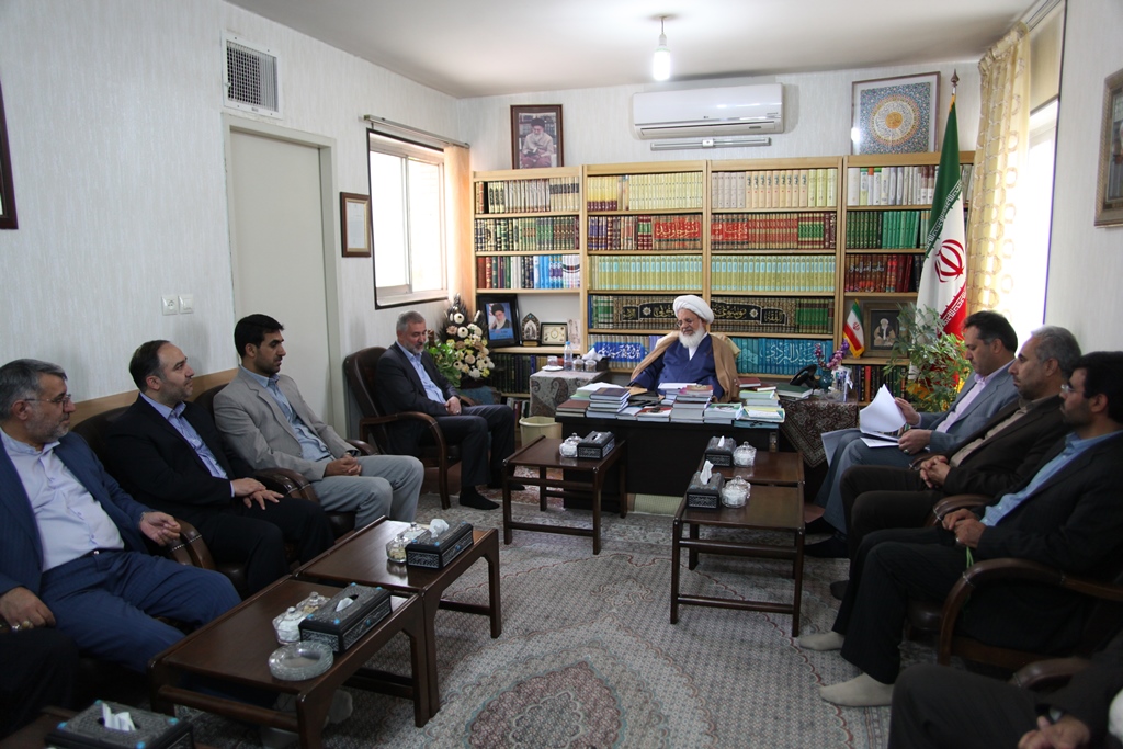 آزادی بیش از 800 نفر از زندانیان یزدی