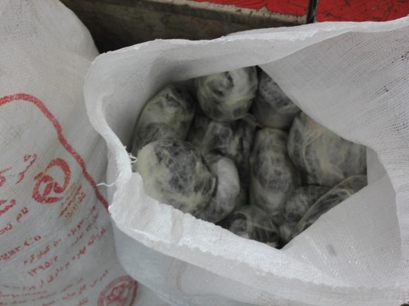 کشف 72 کیلوگرم حشیش در نائین کشف 72 کیلوگرم حشیش در نائین