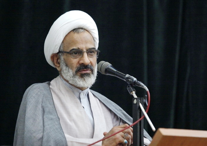 سردار سلیمانی جبهه انقلاب اسلامی را بیمه کرد سردار سلیمانی جبهه انقلاب اسلامی را بیمه کرد