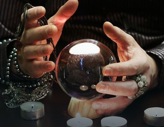 گره&zwnj;های عاطفی را فال&zwnj;گیرها باز نمی&zwnj;کنند!