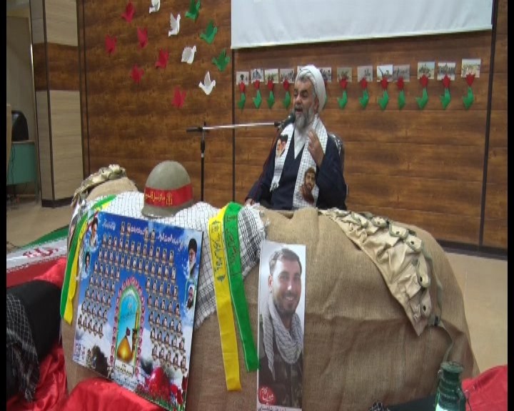 یادواره 100 شهید فرهنگی و دانش آموز شهرستان اردستان یادواره 100 شهید فرهنگی و دانش آموز شهرستان اردستان