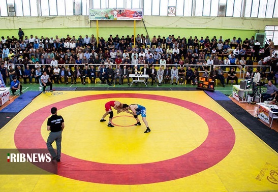 پایان رقابت‌های کشتی چندجانبه آزاد و فرنگی