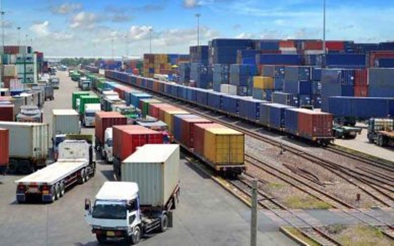 واردات بیش از ۱۶ هزار تن کالا به فارس