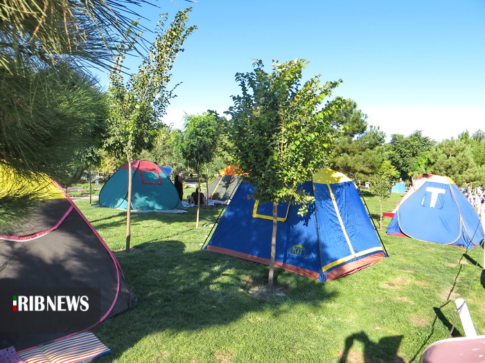 ممنوعیت برپایی چادر در پارک های شهر