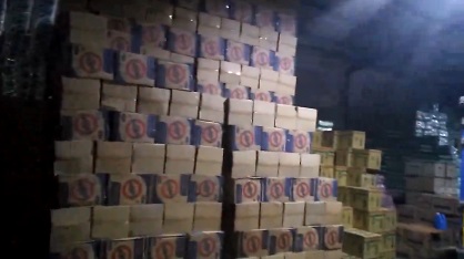 کشف انبار دپوی انواع محصولات بهداشتی در تبریز