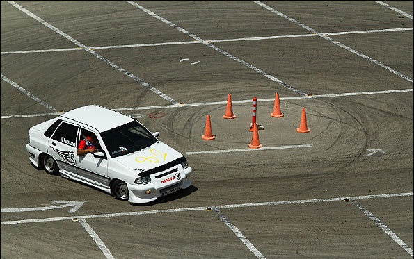 تیم منتخب البرز بر سکوی سوم مسابقات اسلالوم امدادی کشور