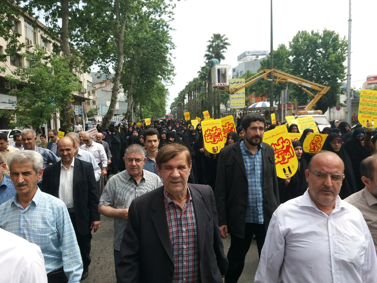 راهپیمایی ضد آمریکایی گیلانیان