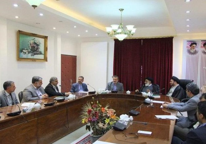 رویکرد دانشگاه آزاد نزدیک کردن دانشجویان به بازار کار است رویکرد دانشگاه آزاد نزدیک کردن دانشجویان به بازار کار است