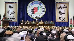 تاکید حامد کرزای بر تعويق تشکیل لویه جرگه مشورتی صلح