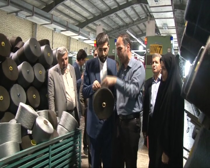 بازدید معاون امور صنایع وزیر صنعت معدن و تجارت از واحدهای صنعتی و تولیدی خوانسار بازدید معاون امور صنایع وزیر صنعت معدن و تجارت از واحدهای صنعتی و تولیدی خوانسار