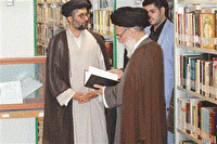 بازدید عضو مجلس خبرگان رهبری از کتابخانه مرکزی آستان قدس رضوی