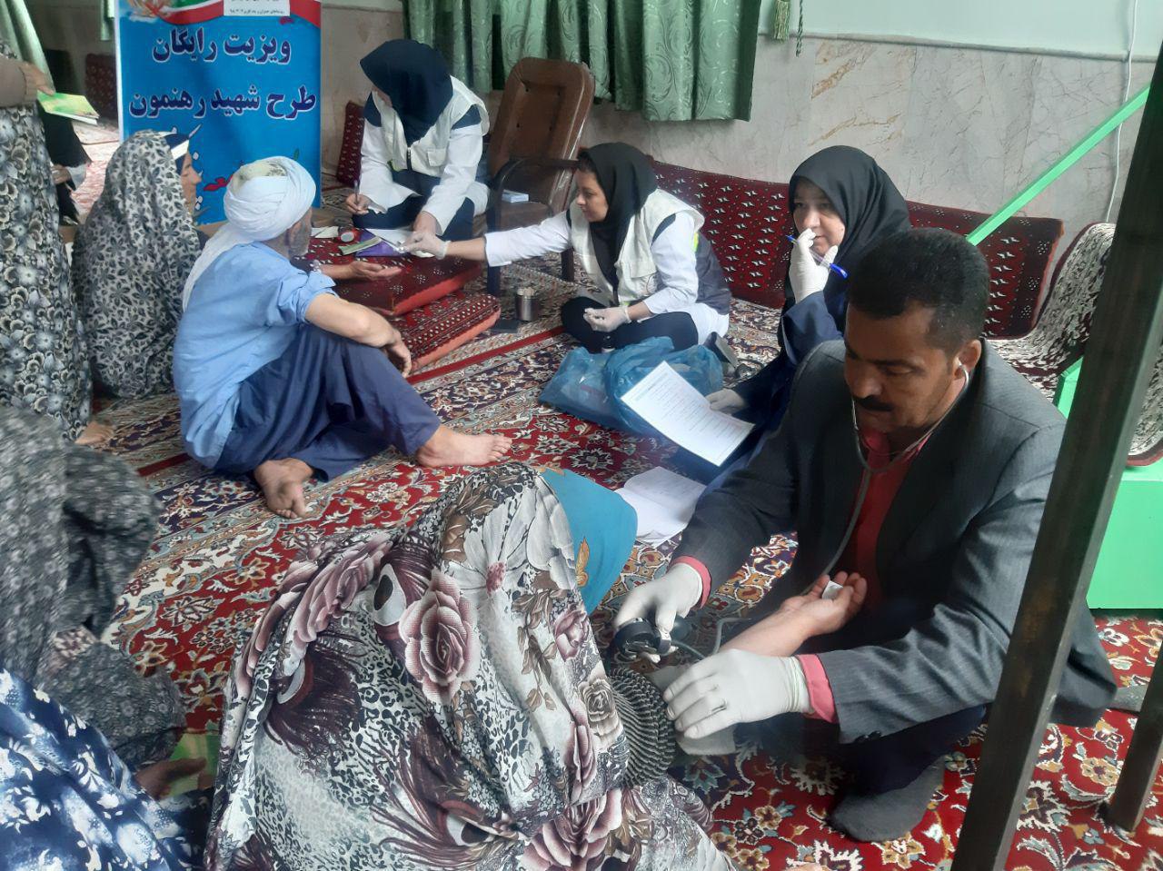 اعزام جهادگران بسیج جامعه پزشکی به روستاهای محروم فریمان