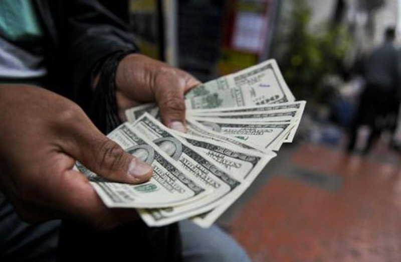 سرقت با سلاح سرد از خریداران ارز
