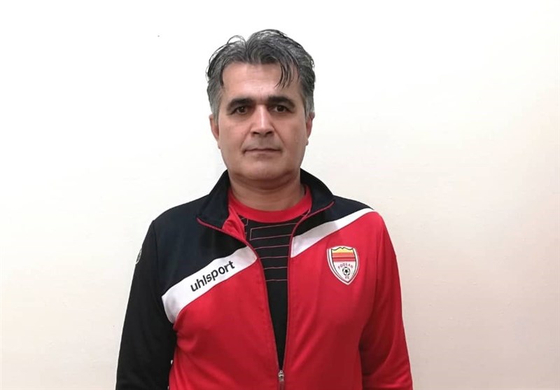 حاجیزاده همچنان سرپرست تیم فولاد خوزستان حاجیزاده همچنان سرپرست تیم فولاد خوزستان