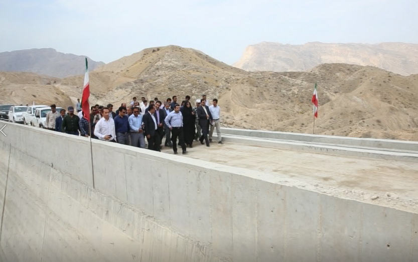 لزوم تسریع در اجرای طرح&zwnj;های آب&zwnj;شیرین کن در جنوب استان