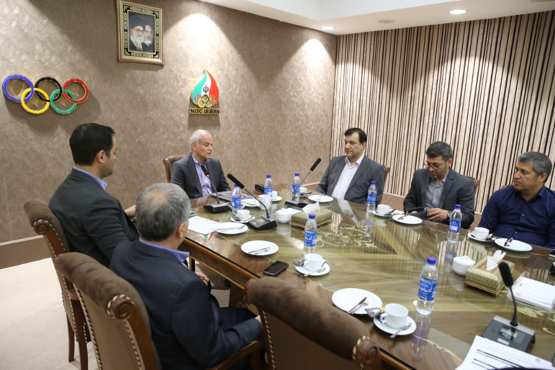 نشست سرپرست کاروان اعزامی به المپیک با فدراسیون وزنه برداری