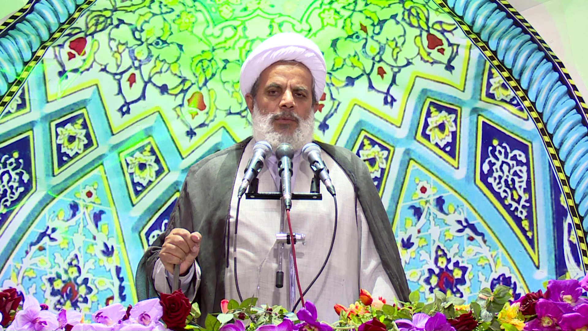 مسئولان باید زمینه های نفوذ دشمن را با جدیت رصد کنند