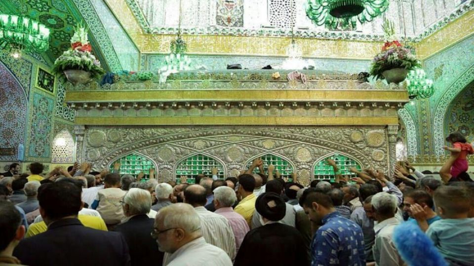 تسلیم و تشرف از فراسوی جهان در دیار عاشقی