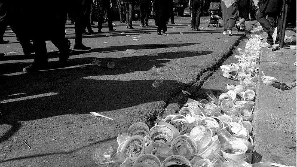 خطر جدی استفاده از ظروف یکبار مصرف پلاستیکی خطر جدی استفاده از ظروف یکبار مصرف پلاستیکی