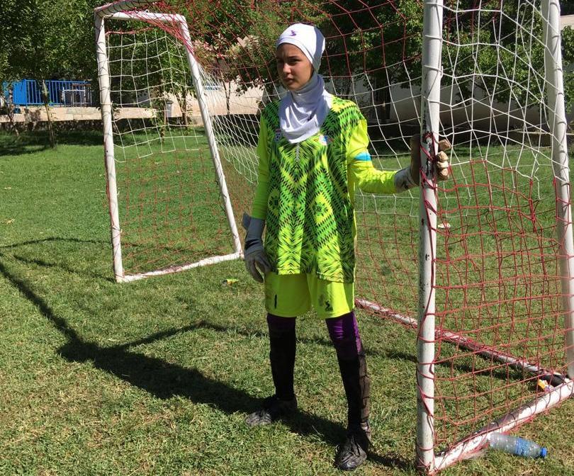 درخشش دروازه بان تیم منتخب فوتبال دختران جزیره کیش