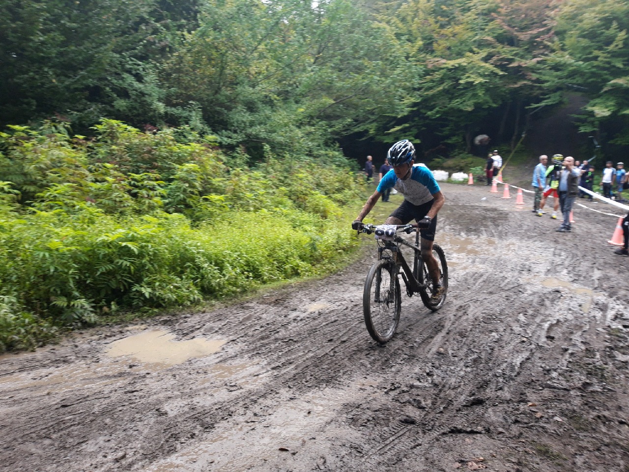 گیلان میزبان لیگ دوچرخه سواری کشور