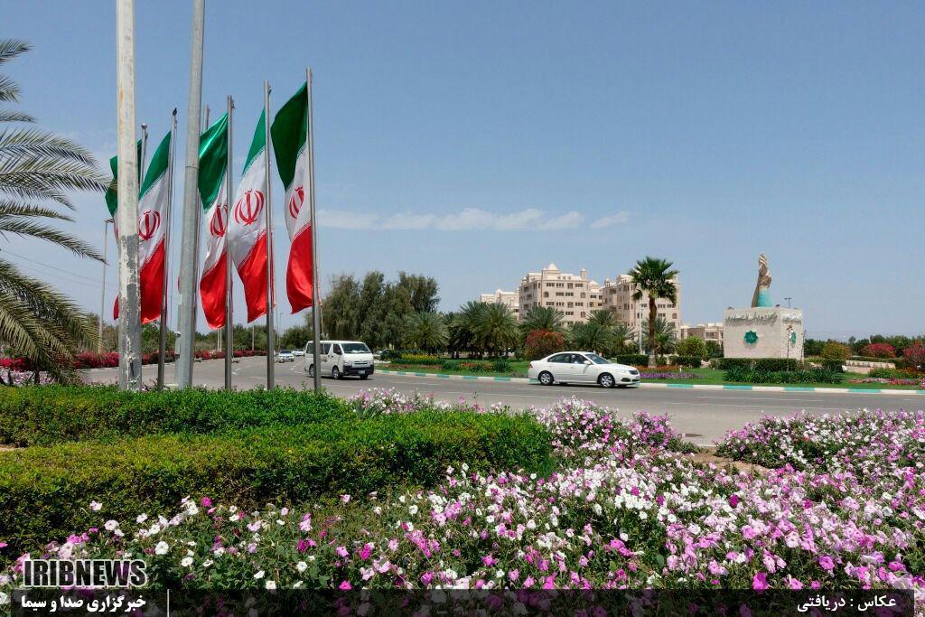 آغاز کاشت گل‌های فصلی در جزیره کیش