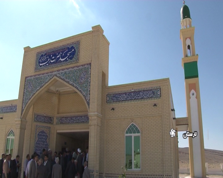 ساخت مسجد خیرساز در لارستان