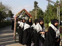 اعزام دانش آموزان ساوجی به مناطق عملیاتی جنوب کشور اعزام دانش آموزان ساوجی به مناطق عملیاتی جنوب کشور