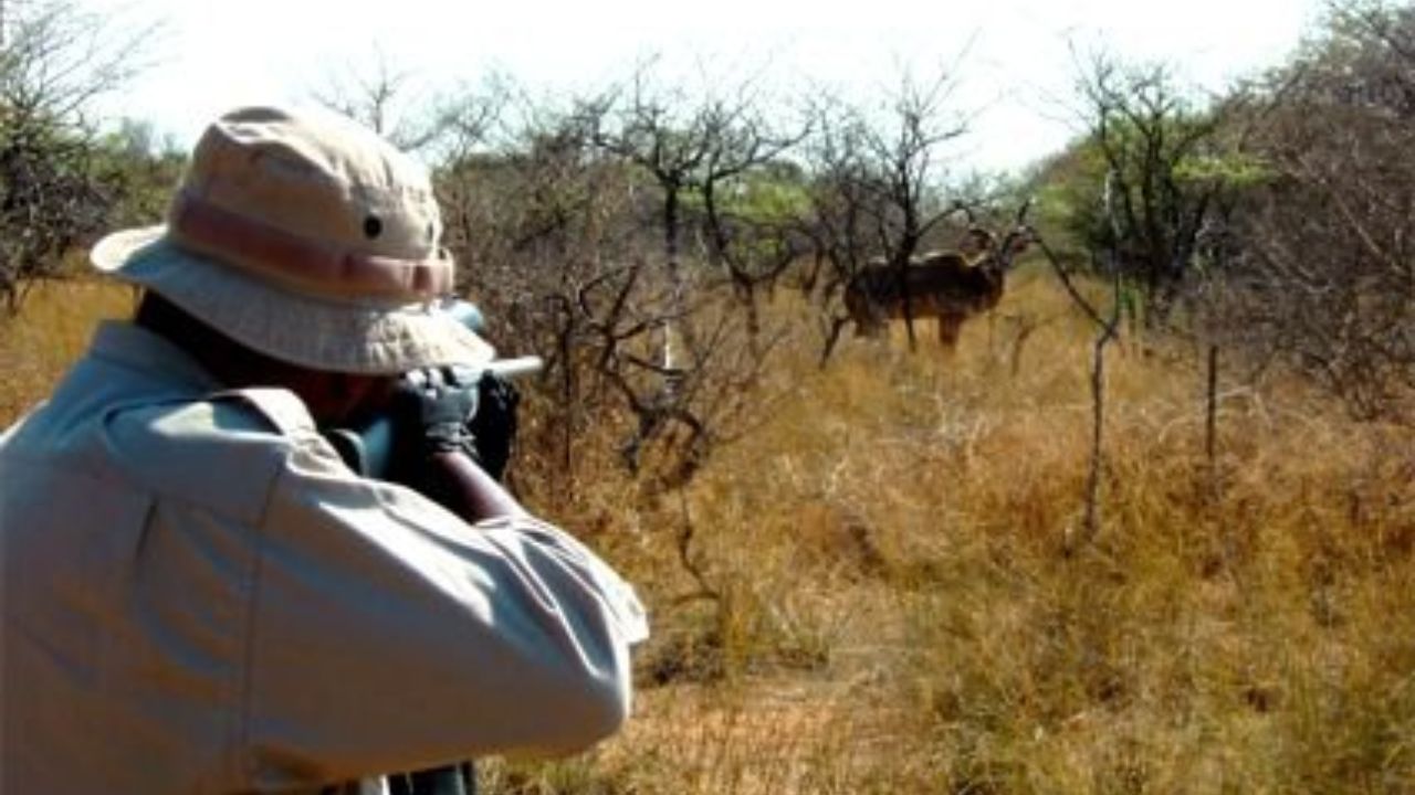 دستگیری متخلفان شکار و صید در پناهگاه حیات وحش یخاب دستگیری متخلفان شکار و صید در پناهگاه حیات وحش یخاب