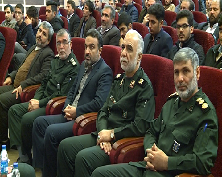 تشکیل بسیج مردمی یک فرصت طلایی برای انقلاب بود.