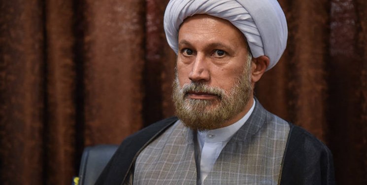 ثبت نام نماینده ولی فقیه در استان فارس برای مجلس خبرنگان