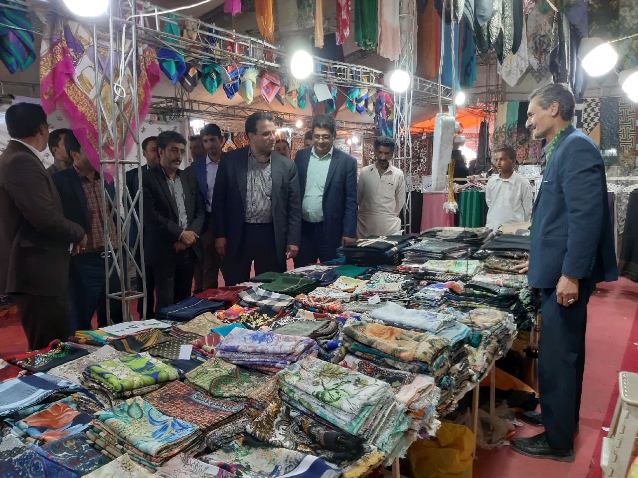 نمایشگاه عرضه مستقیم کالا در ریگان