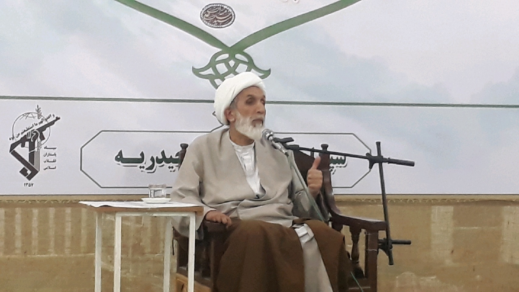 درایت رهبری و بسیج مردمی فتنه ۹۸ را خنثی کرد