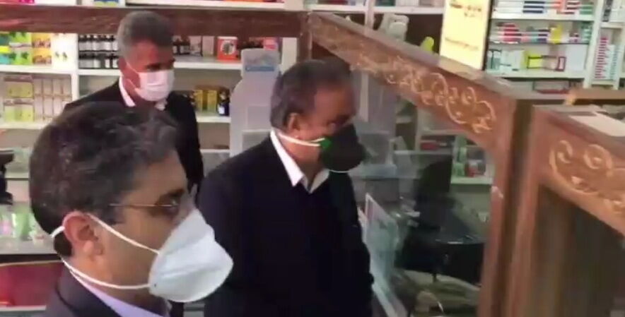 بازدید سرزده استاندار خراسان رضوی از داروخانه‌های مشهد