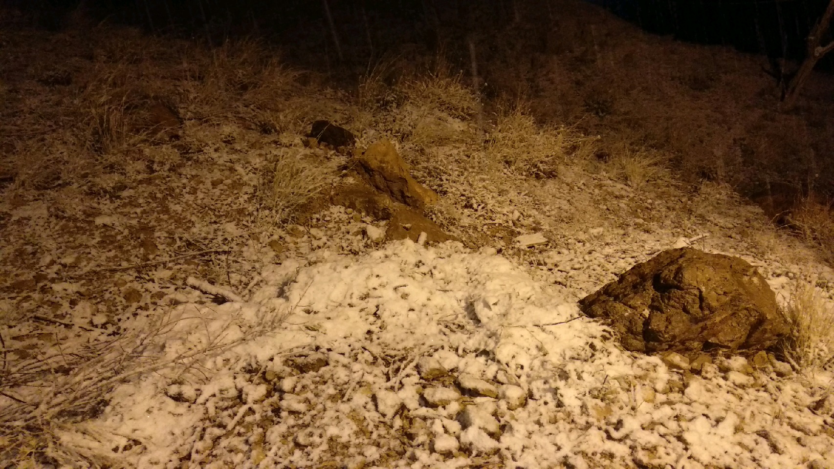 برف در مناطق کوهستانی یزد