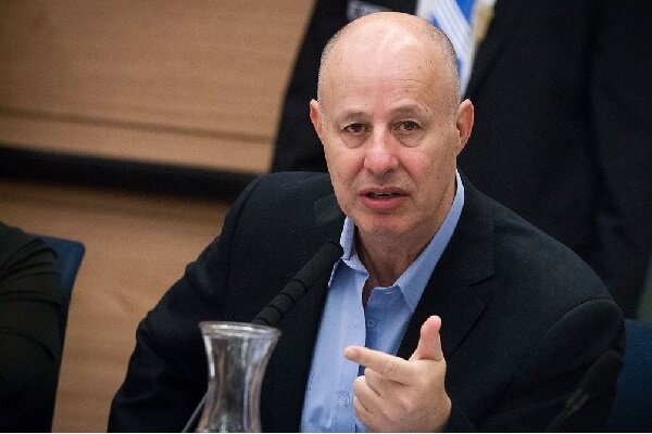 تل آویو در پی انتقال صدها هزار صهیونیست به کرانه باختری