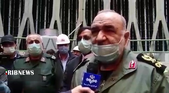 ساختن کشور، دفاع مقدس امروز ما است